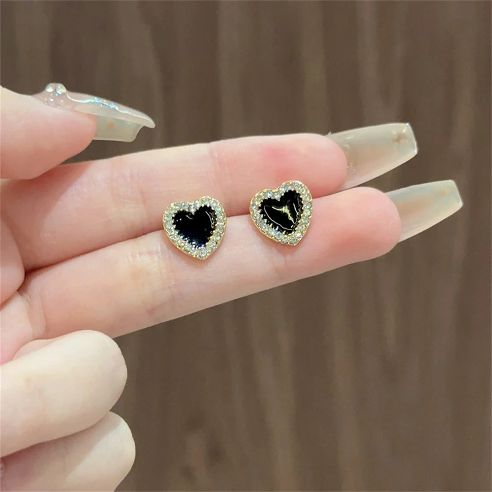 Cute Heart Stud Earrings for Women Girls Rose Gold Color Black Wedding Fashion